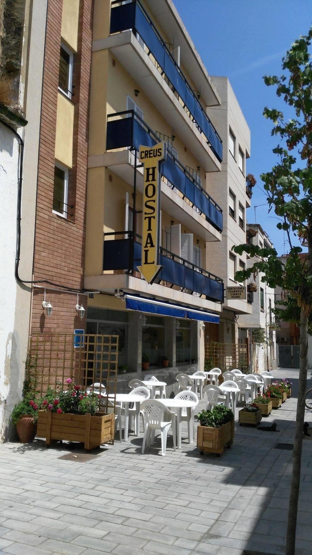 Hostal Creus Roses Extérieur photo